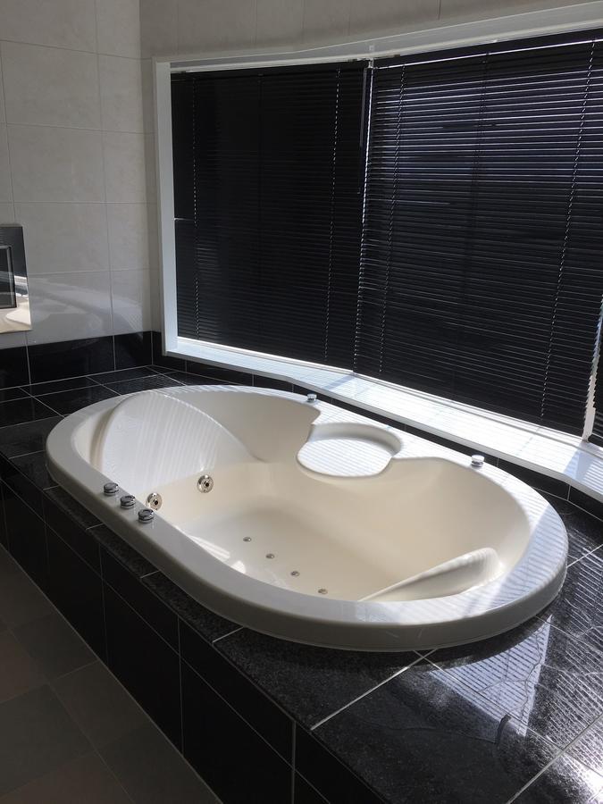 Hotel Winbell Magic Кобе Экстерьер фото